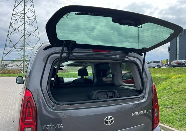 Toyota Proace City Verso cena 149000 przebieg: 5337, rok produkcji 2023 z Olszyna małe 596